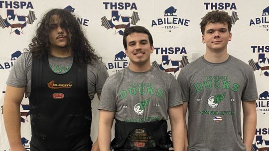 Area boys powerlifters compete at state