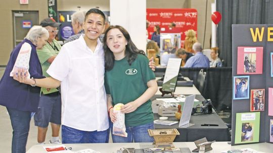 BUSINESS EXPO & JOB FAIR BRINGS COMMUNITY TOGETHER