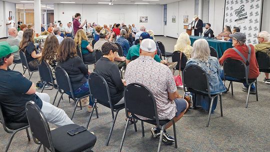 Candidates share policies at Taylor mayoral forum