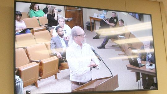 David Marsh, general manager of Capital Area Rural Transportation System, makes a presentation to the Taylor City Council Sept. 22. Courtesy Photo