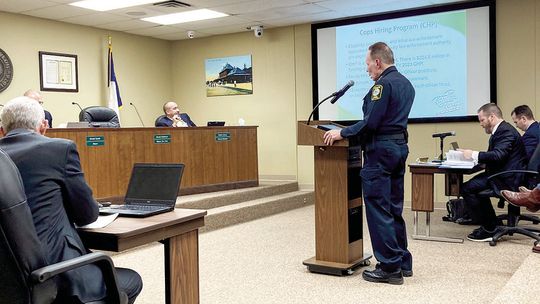 Taylor Police Chief Henry Fluck presents a federal grant proposal to the Taylor City Council at the regular meeting April 27.