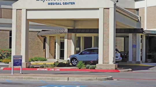 Baylor Scott White Medical Center – Taylor has been recognized for pneumonia care. Photo by Edie Zuvanich