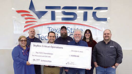 College receives $10,000 donation