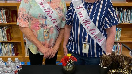 COUPLAND ISD RECOGNIZES RETIREES