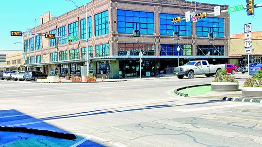 Construction kicked off Monday, Nov. 7 at the corner of Main and Second Streets and in other locations in the city’s downtown. Photo by Nicole Lessin