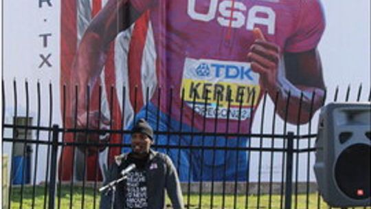 Fred Kerley thanks the Taylor community for its support of him and his family at the mural dedication Saturday morning. Photos by Jason Hennington