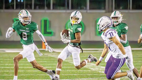 Ducks aim for 3-0 district start against Northeast Early College