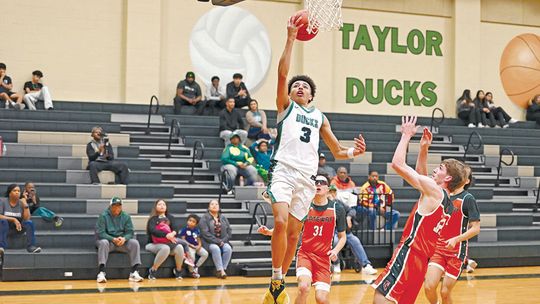 Ducks fall short versus Marble Falls