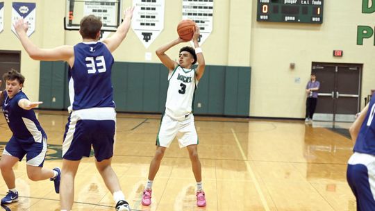 DUCKS FALL TO BURNET 70-47