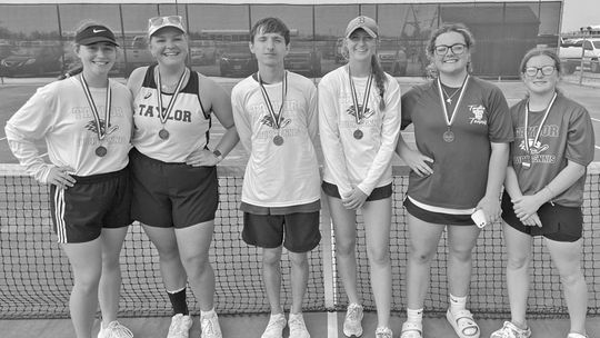 Taylor medalist and finalist Abby Aplin (left), Krista Randig, Trevor Wuensche, Rylee Michna, Maci Kennick, and Molli Kennick taking a picture together after the tournament. Courtesy Photo