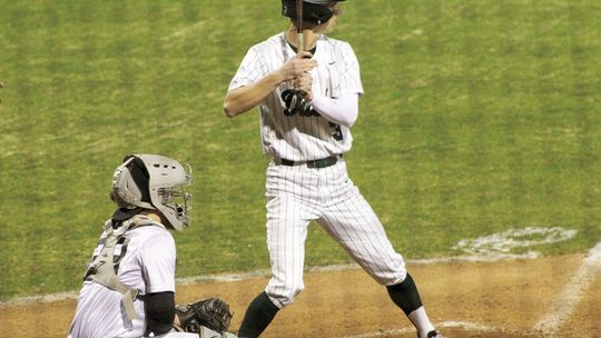 Jake Jansky settling into his stance before hitting a home run against Austin Waves. Photo by Evan Hale