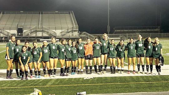 Ducks soccer dominates on senior night