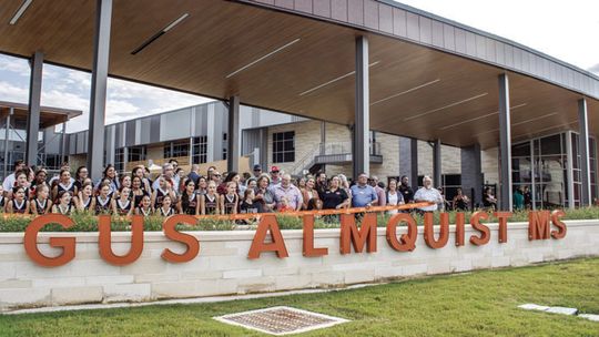 Gus Almquist Middle School opens with fanfare