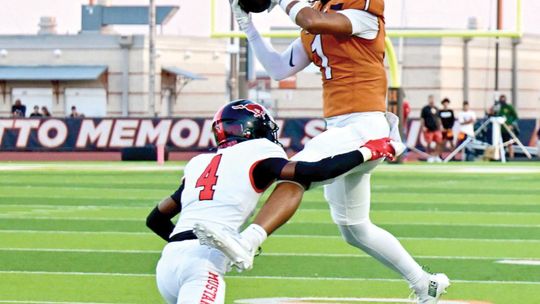 Hippos dominate Mustangs, 56-7