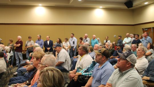 Landowners in the city’s extraterritorial jurisdiction attend an information meeting last fall about the Envision Taylor Comprehensive Plan, which they say unfairly limits their property’s values. Photo by Nicole Lessin   