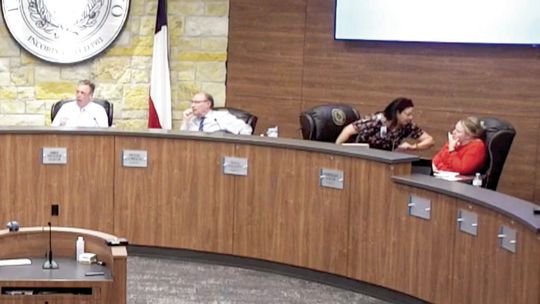 Hutto council addresses crowd outbursts