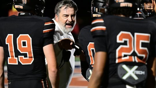 Hutto falls in heartbreaking loss to Harker Heights