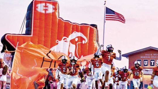 Hutto Homecoming King shines in 53-14 victory