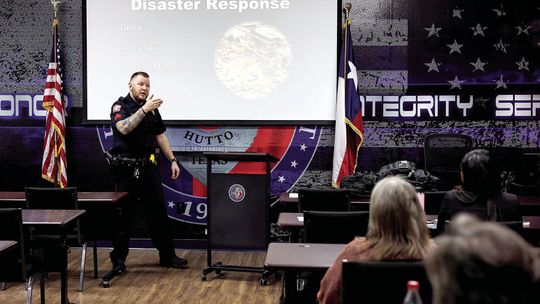 Hutto PD teaches proper disaster response