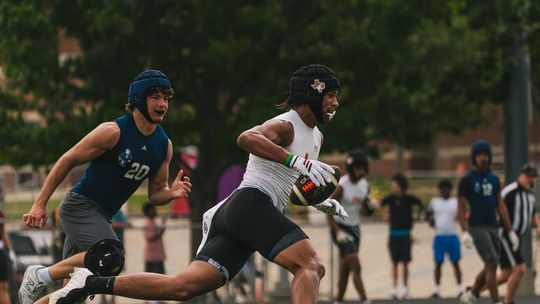Hutto's Fields sets commitment date