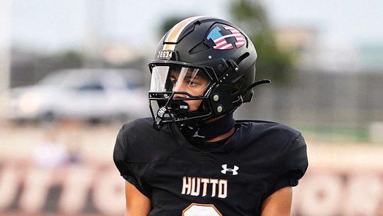 Hutto’s Owens commits to Western Kentucky