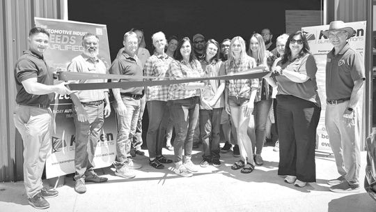 Kaizen Glass Solutions Ribbon Cutting