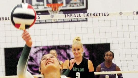 Lady Ducks fall to Tigerettes in five sets