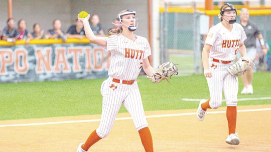 LADY HIPPOS SEASON ENDS IN AREA ROUND
