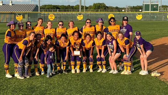 The Lady Lions season continues after they rolled past Johnson City last Thursday, April 28, in the bi-district round of the playoffs. 