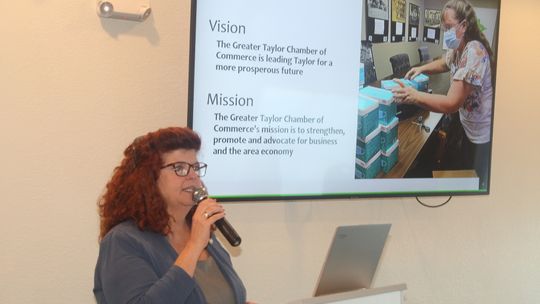 Tia Rae Stone, Greater Taylor Chamber of Commerce president, addresses attendees at the Chamber’s monthly luncheon at the Holiday Inn Express & Suites in Taylor Dec. 20, 2021 Photo by Fernando Castro