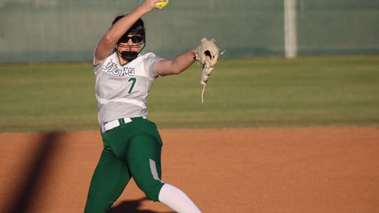 Senior, Lindsay O’ Dell pitched the entire contest giving up one hit, walking two and striking out 13 batters.