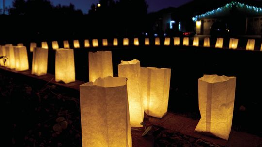 Locals fight cancer with Luminaries on the Square