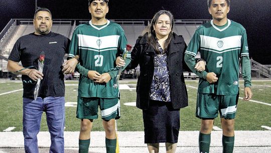 Los Patos blank La Grange on senior night