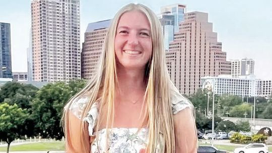Michna named Austin Area Girls Tennis Player of the Year