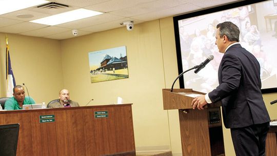 Jonathan Saenz, president of Texas Values, speaks against proposed Ordinance 2023-14 at the April 13 meeting of the Taylor City Council. Photo by Nicole Lessin