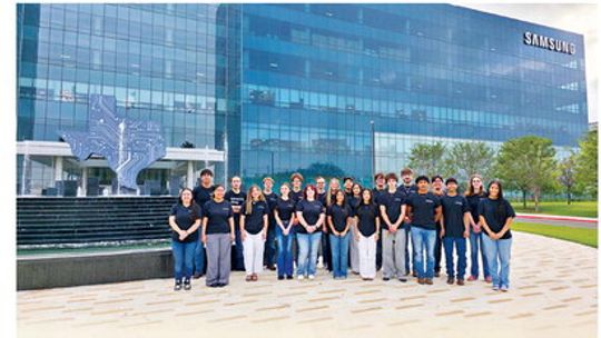 Samsung interns conclude summer program