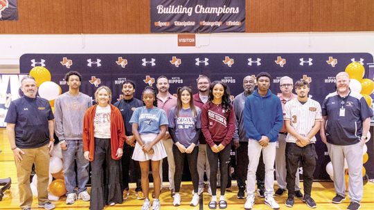 Six Hutto athletes make college commitments