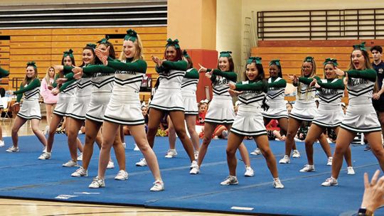 Taylor cheerleaders earn honors at UCA camp