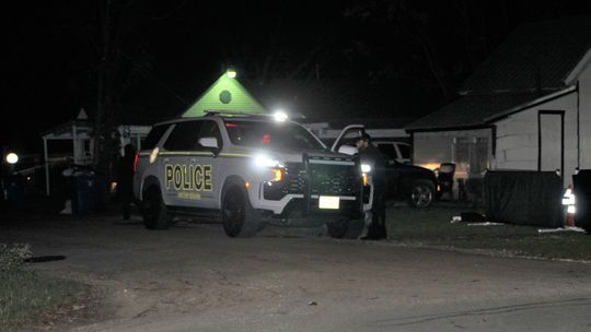 Police responded to a home in the 1400 block of Jones Street Monday night after receiving a call for man found in a yard. Enrique Lopez Estrada, 26, was pronounced dead at the scene. Photo by Nicole Lessin 