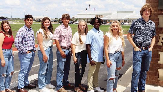 Thrall homecoming king and queen candidates include (from left) Cade Talley, Rachel Trussell, Brandon Ford, Miranda Richter, Bobby Clark, Autree Kelm, Joseph Butler, Kerrigan Hooker, Parker Dollins and Faith Patschke. Courtesy photo