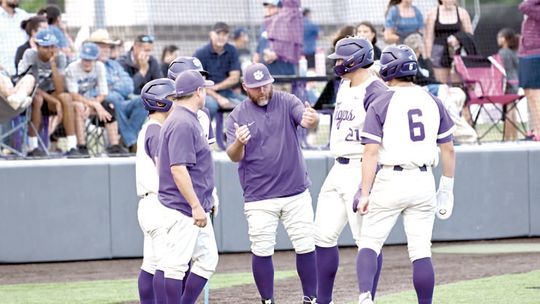 Thrall falls to Rockdale, misses playoffs