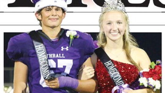 Thrall High School students voted to name Bobby Clark and Autree Kelm homecoming king and queen. Photo by Jason Hennington