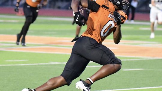 Senior wide receiver Braeton Anderson runs up the sideline for a touchdown in a 63-8 win over the San Marcos Rattlers on Aug. 30. Photo courtesy of Tim Walter