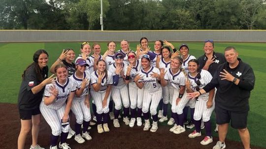 Tigerettes advance to regional finals