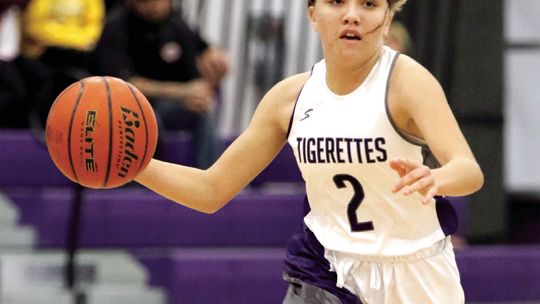 Tigerettes sophomore Kassie Jackson sprinting down the court on a fast break. Photo by Dakota Johnson