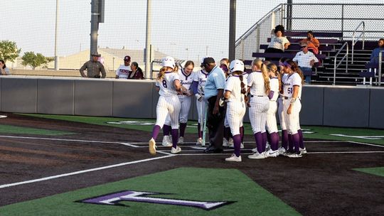 Tigerettes winning streak snapped versus Eagles