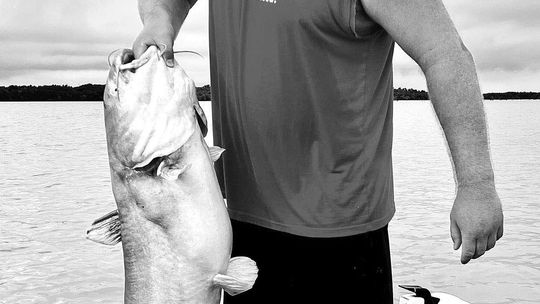 Trio hooks 47-pounder in Lake Granger