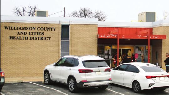 The Williamson County and Cities Health District, which offers COVID-19 and flu vaccinations, is located at 115 W. 6th St. in Taylor. Photo by Jason Hennington