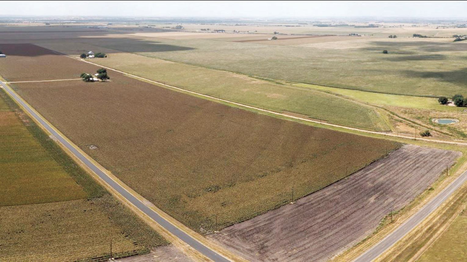 Megasite Titan defaults on Hutto Megasite development