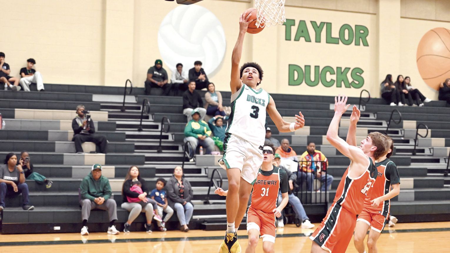 Data Gators Ducks drop seventh straight versus Gators